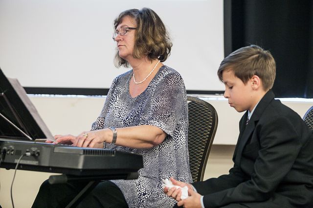 Opening ceremony and Welcome reception_91