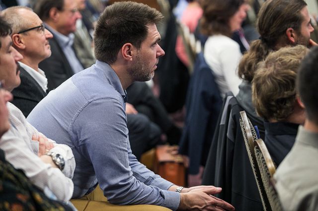 Opening ceremony and Welcome reception_65